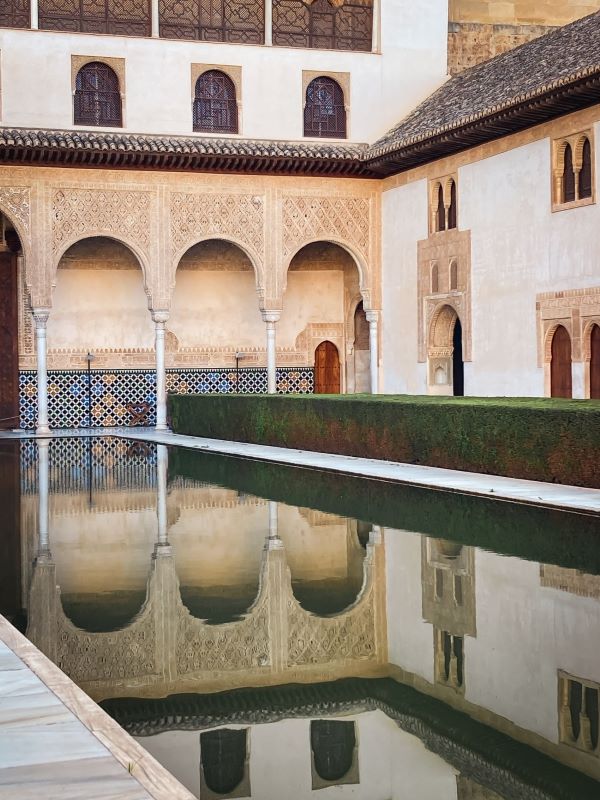 the alhambra best things to do in Granada