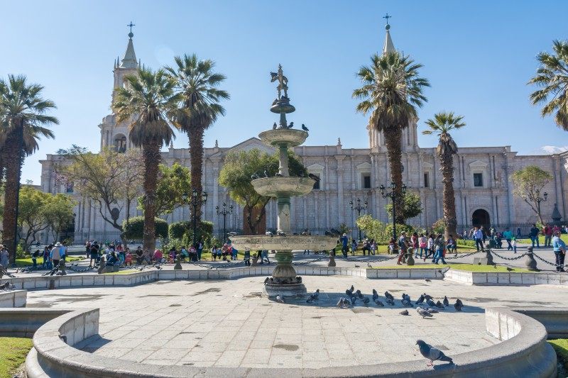 fountain plaza de armas arequipa