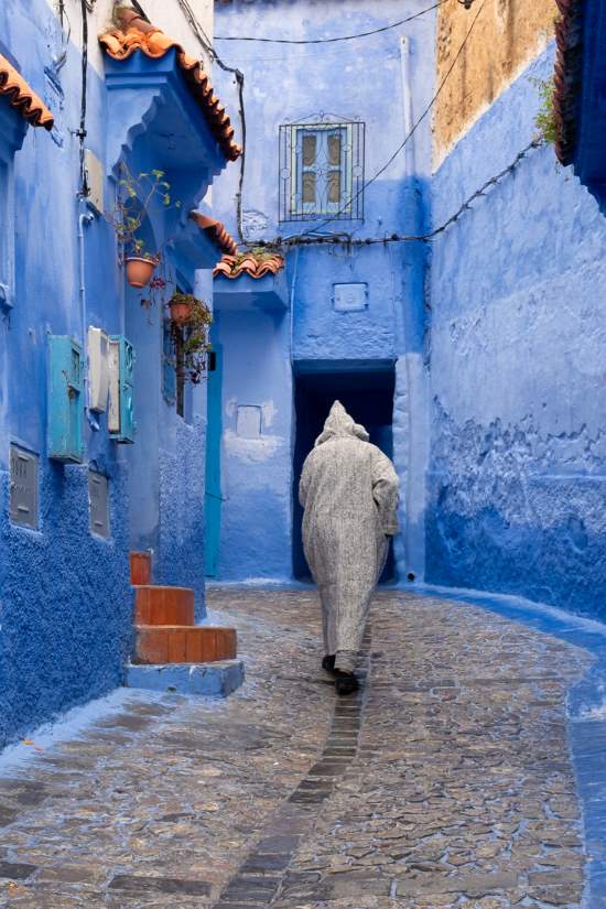 traditional clothing chefchaouen morocco