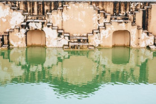 panna meena ka kund frontview steps jaipur